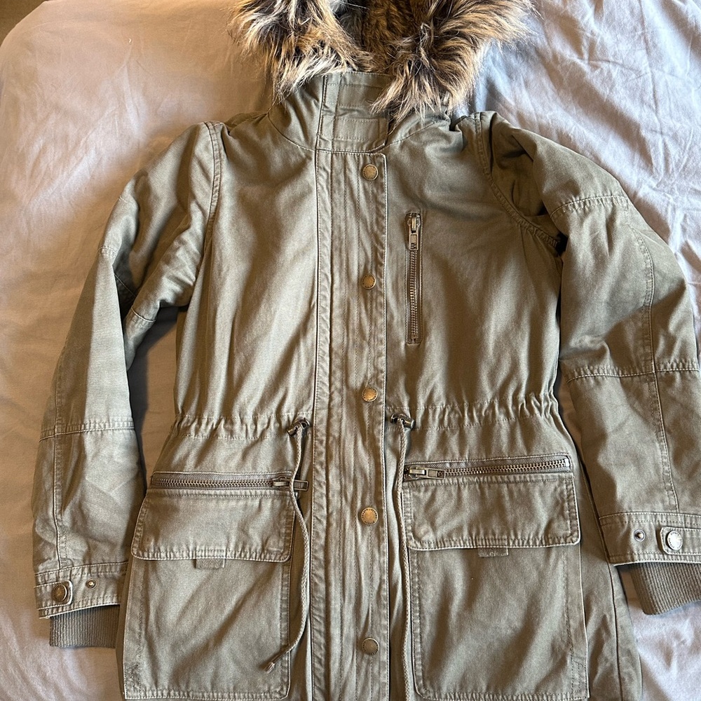 3 in 1 women’s winter parka w/ removable fur vest